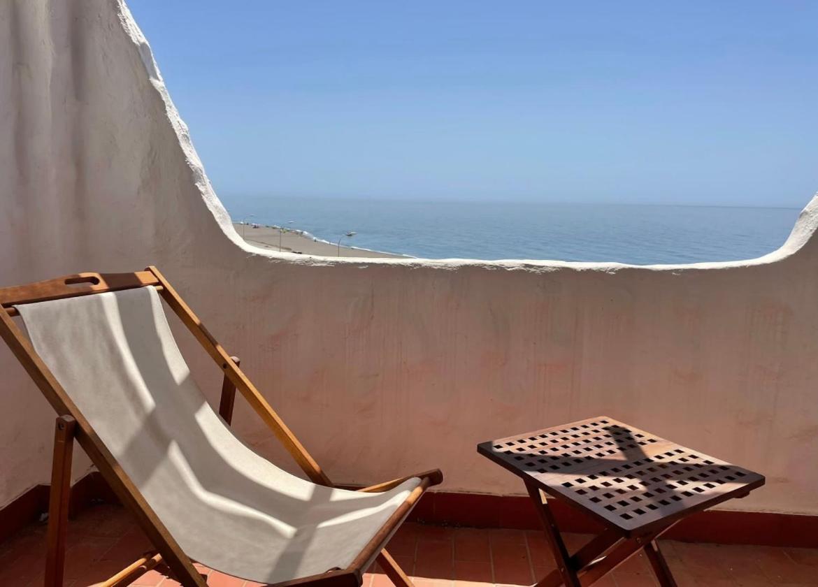 Ferienwohnung Atico Sobre El Mar Benajarafe Exterior foto