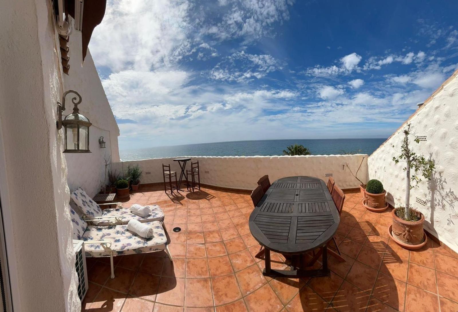 Ferienwohnung Atico Sobre El Mar Benajarafe Exterior foto