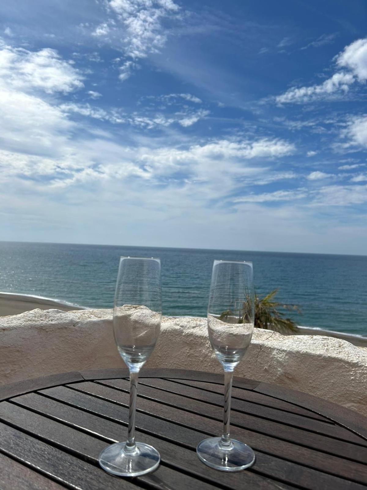 Ferienwohnung Atico Sobre El Mar Benajarafe Exterior foto